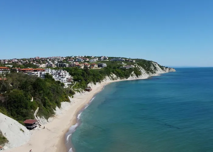 아파트 Amazing Panorama Sea View 비알라